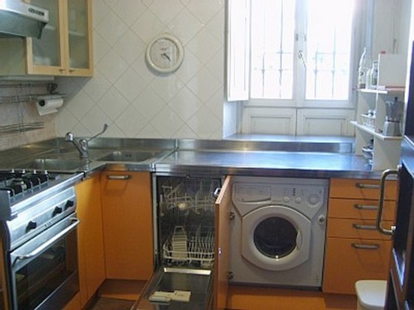Кухня хрущевка со стиральной машиной и посудомойкой